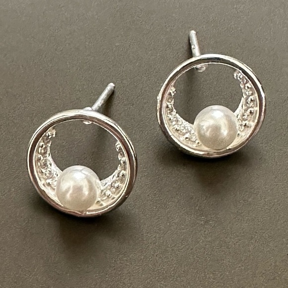 Sterling Silver Pearl Stud Earrings - Picture 7 of 8